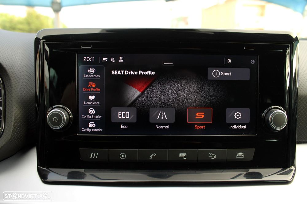 SEAT Arona 1.0 TSI FR - 13