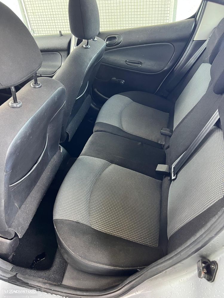 Peugeot 206 1.4 HDi Black & Silver - 7