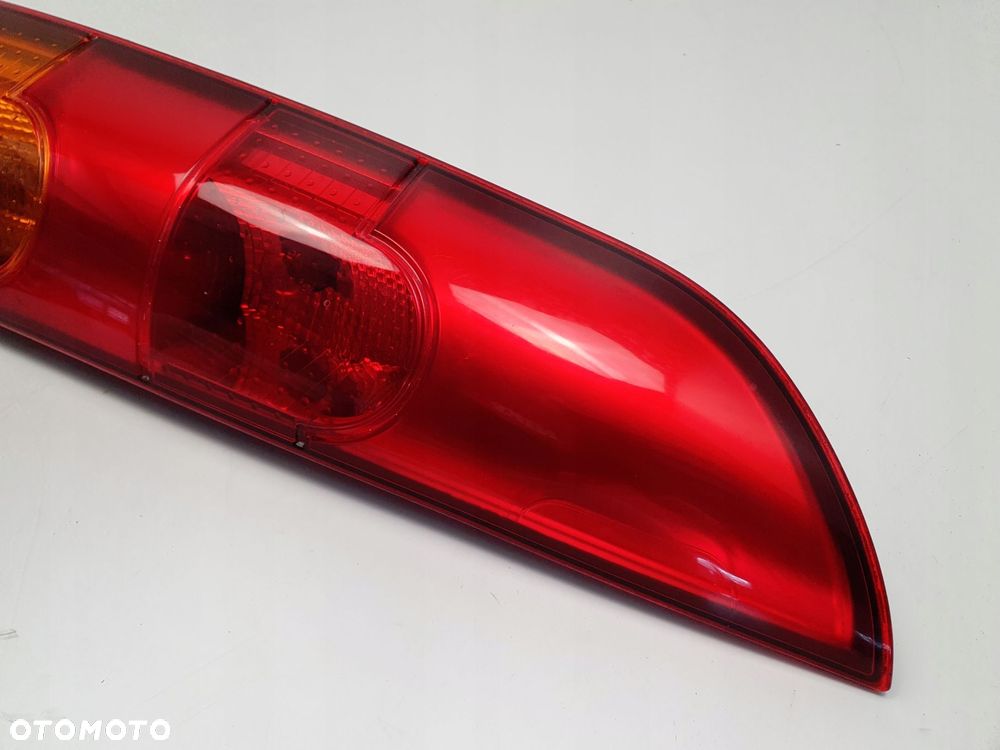 Renault Kangoo I lift 03-08r TYLNIA TYLNA LAMPA LEWA lewy tył Europa - 2