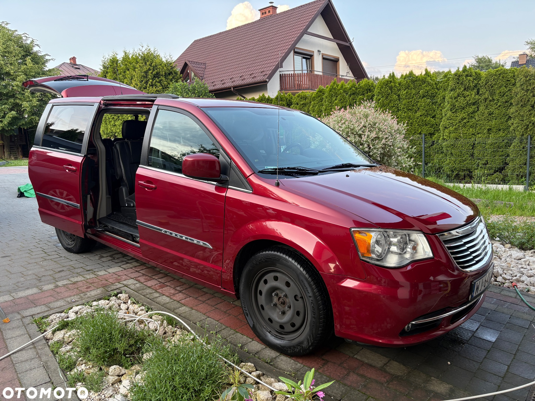 Chrysler Town & Country 3.6 Touring - 2