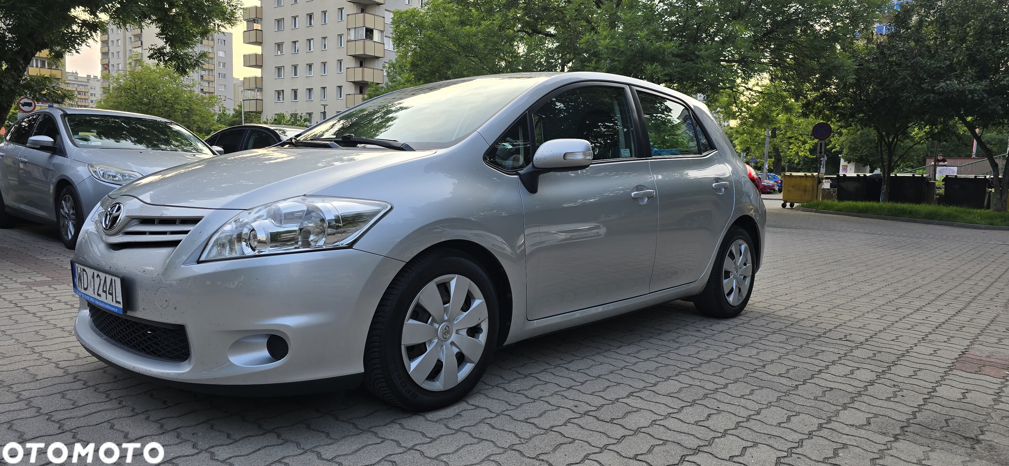 Toyota Auris 1.6 Luna - 2