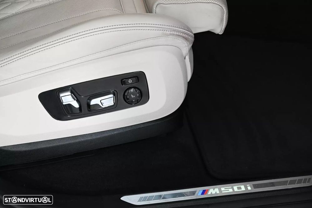 BMW X7 - 37