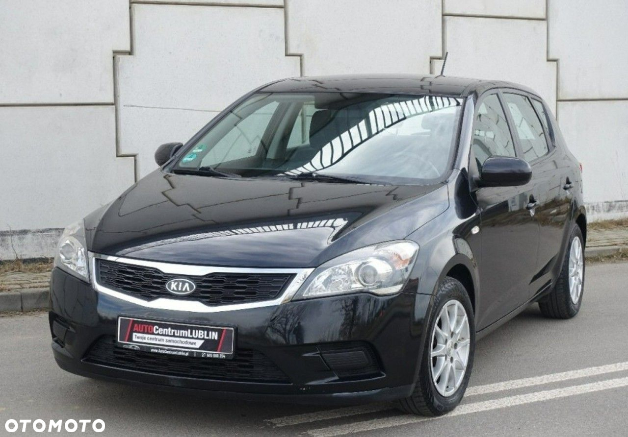 Kia Ceed - 6