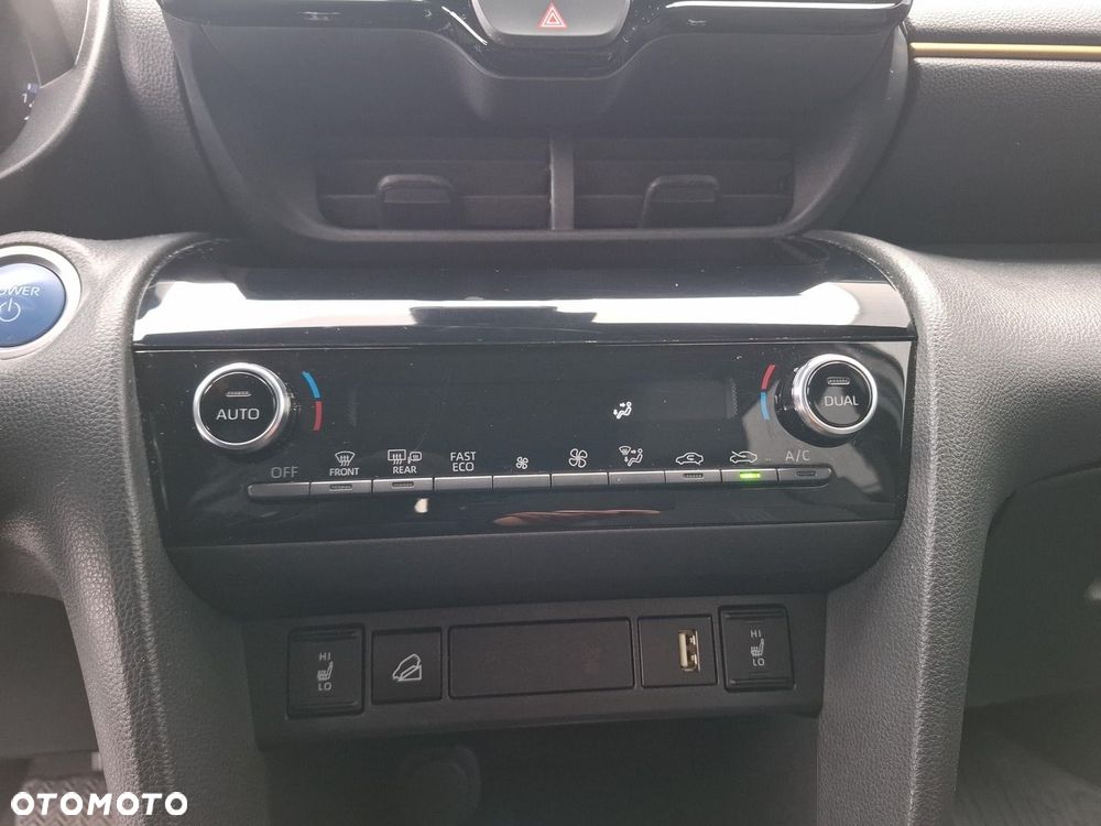 Toyota Yaris Cross Hybrid 1.5 Adventure 4x4 - 12