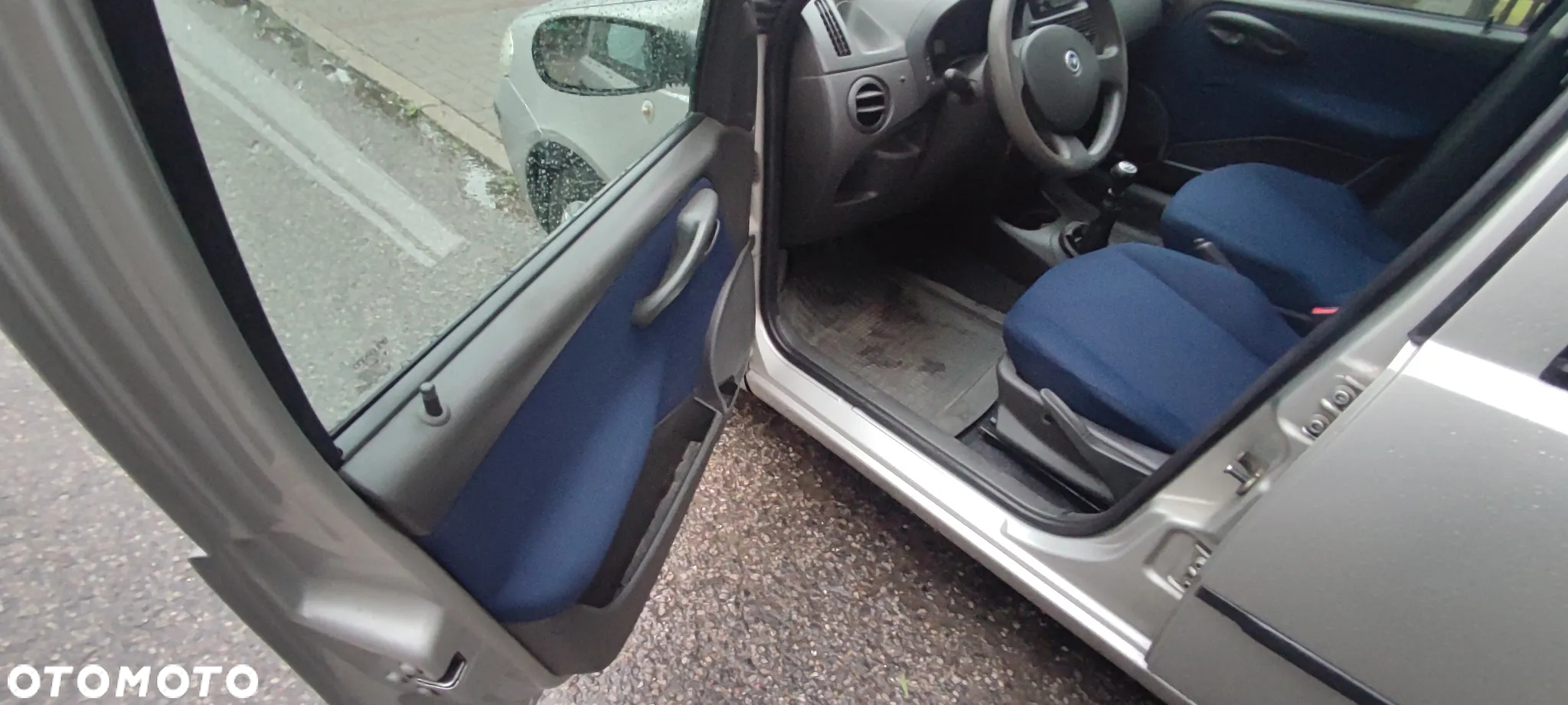 Fiat Punto 1.2 16V HLX - 28