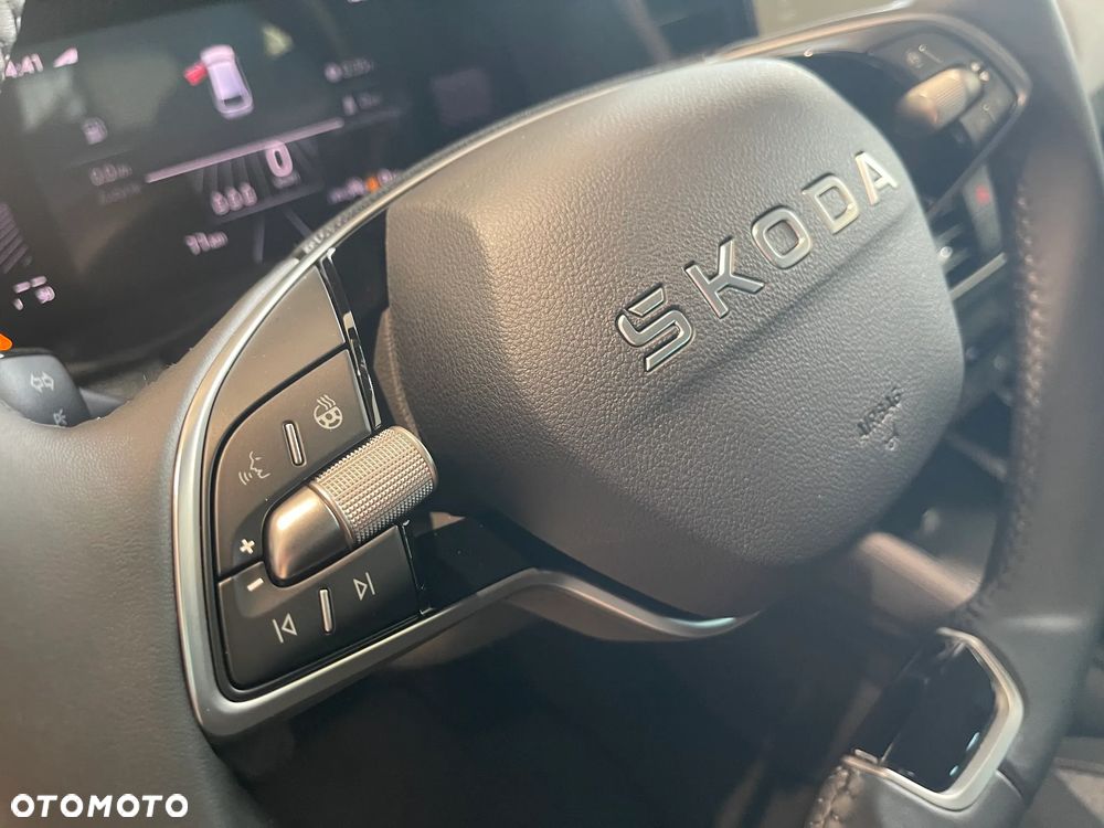 Skoda Scala - 10