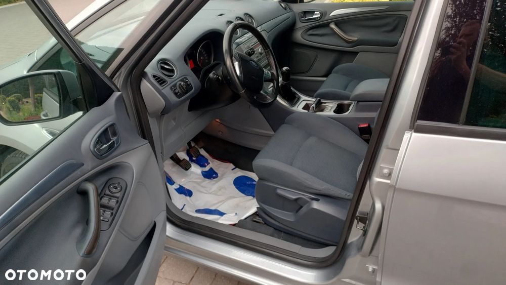 Ford S-Max - 5