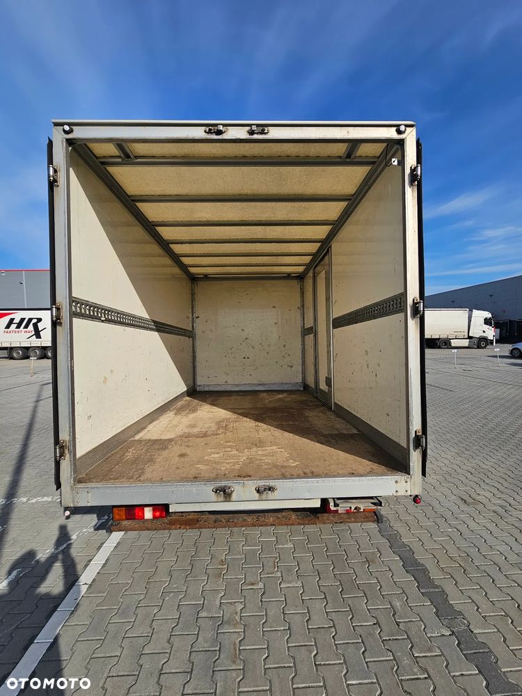 Ford Transit - 10