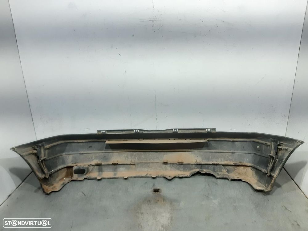 PARA-CHOQUES TRASEIRO VOLKSWAGEN GOLF III 1996 - 4