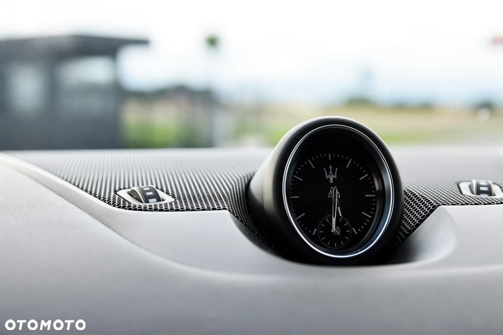 Maserati Levante S Q4 - 9