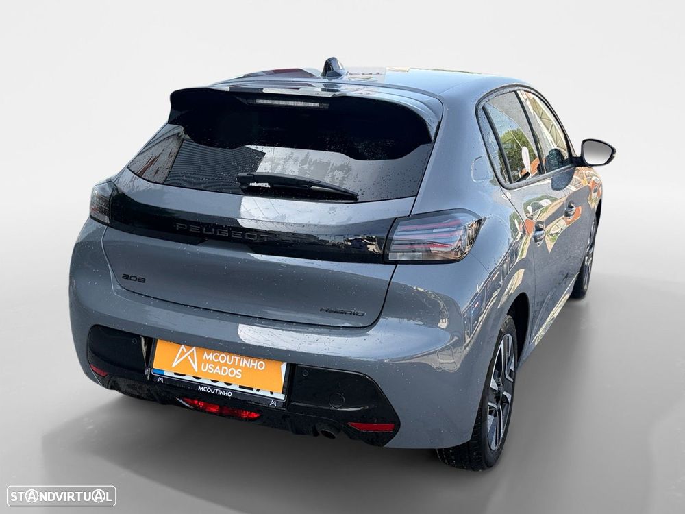 Peugeot 208 - 5