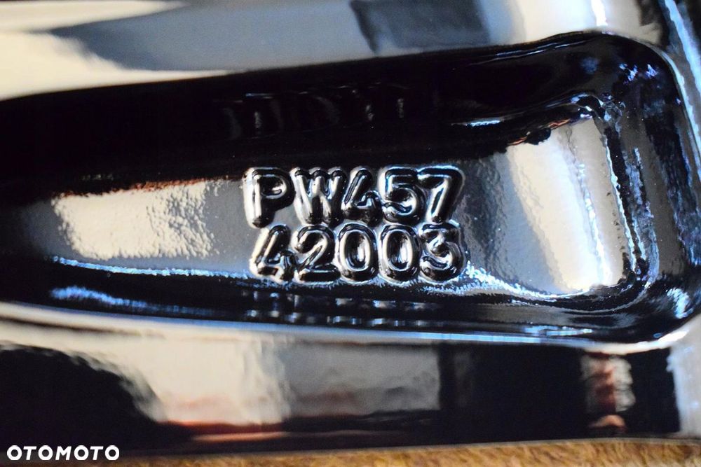 TOYOTA 18 RAV4 V Nowy Model Oryginał Jak Nowe - 6