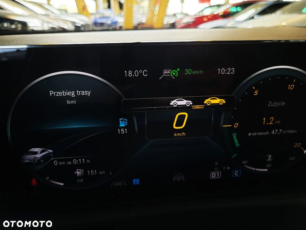 Mercedes-Benz CLA 250 Progressive 7G-DCT - 32