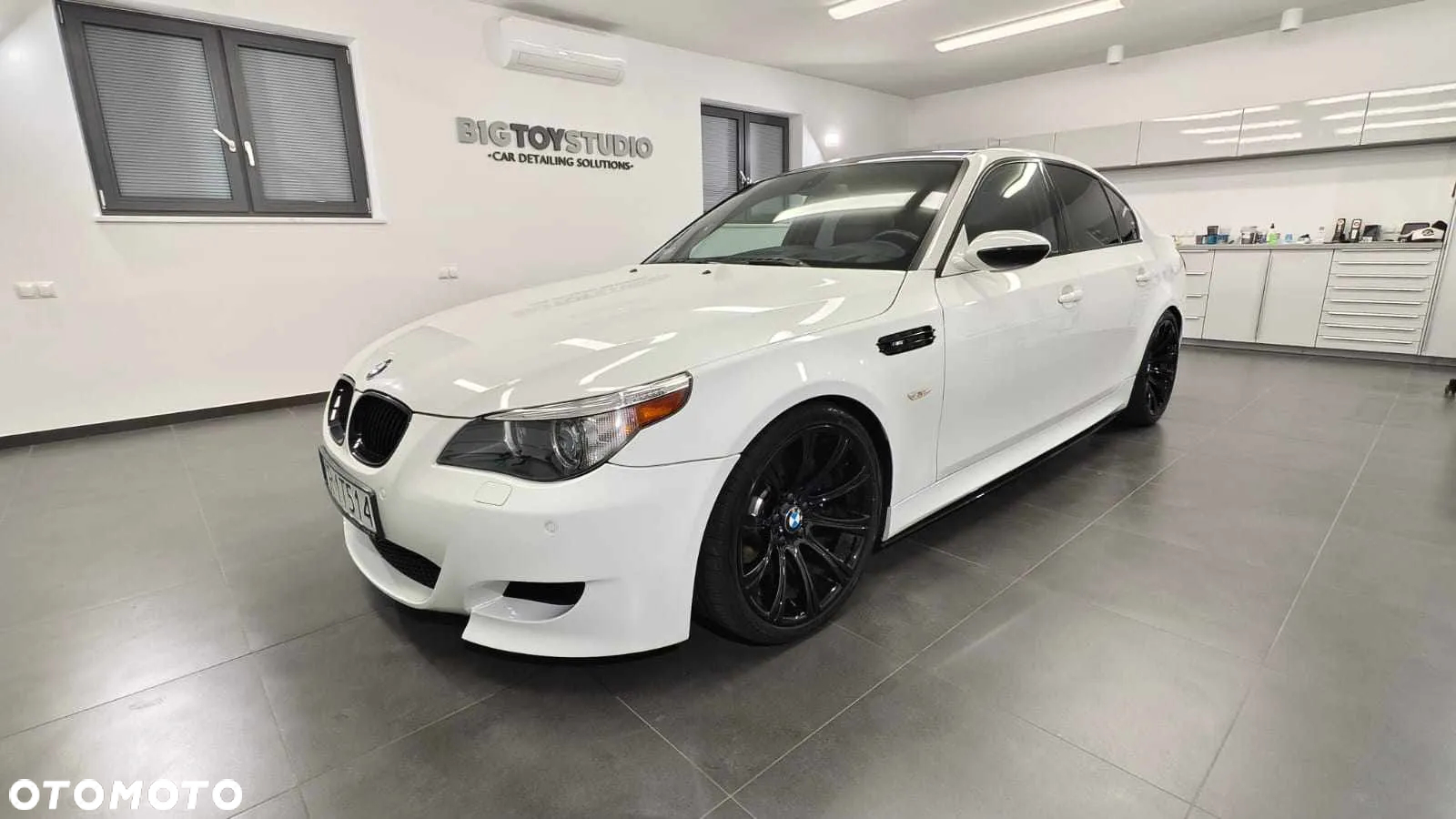 BMW M5 Standard - 5