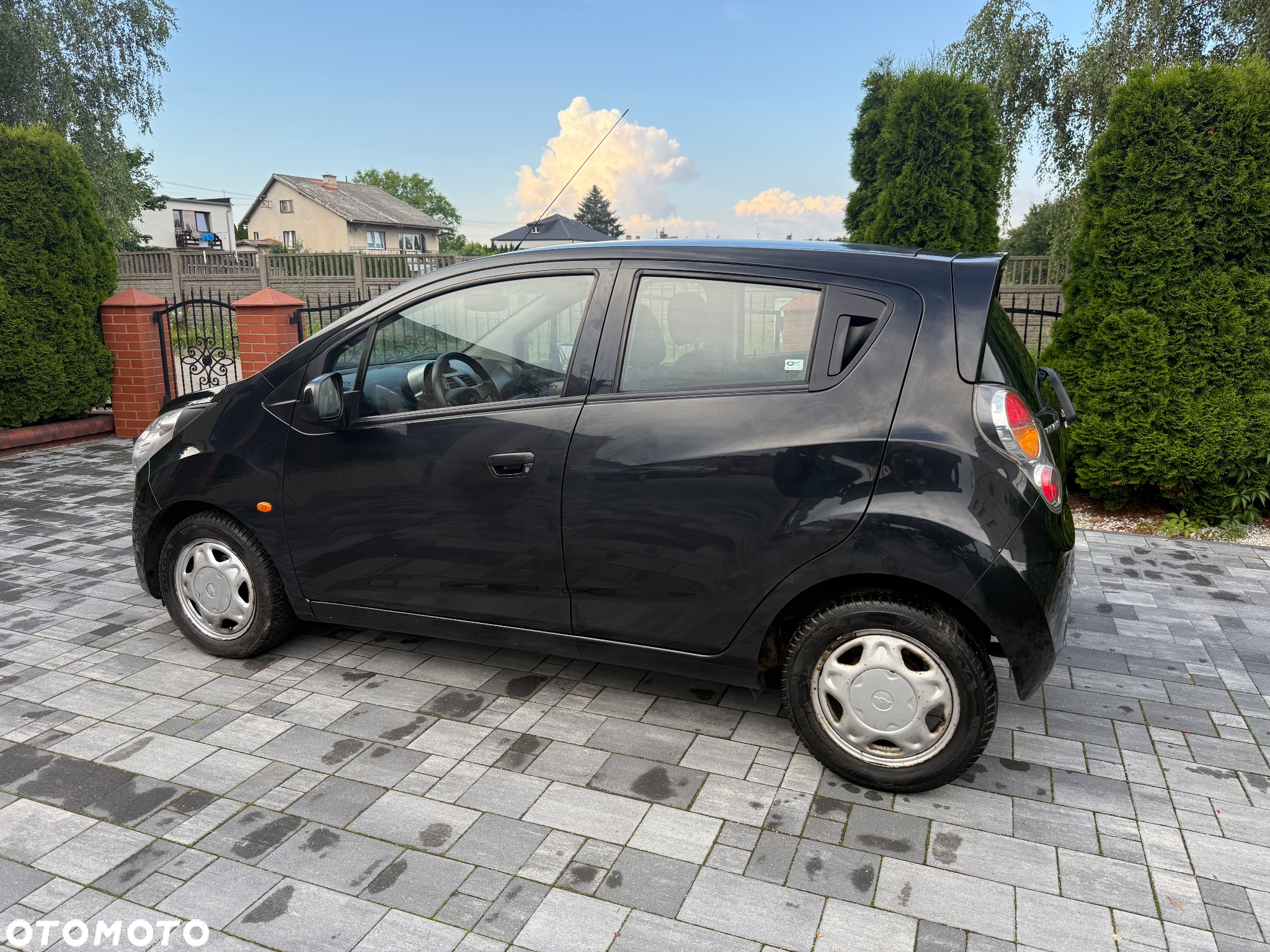 Chevrolet Spark 1.0 Base+ - 10
