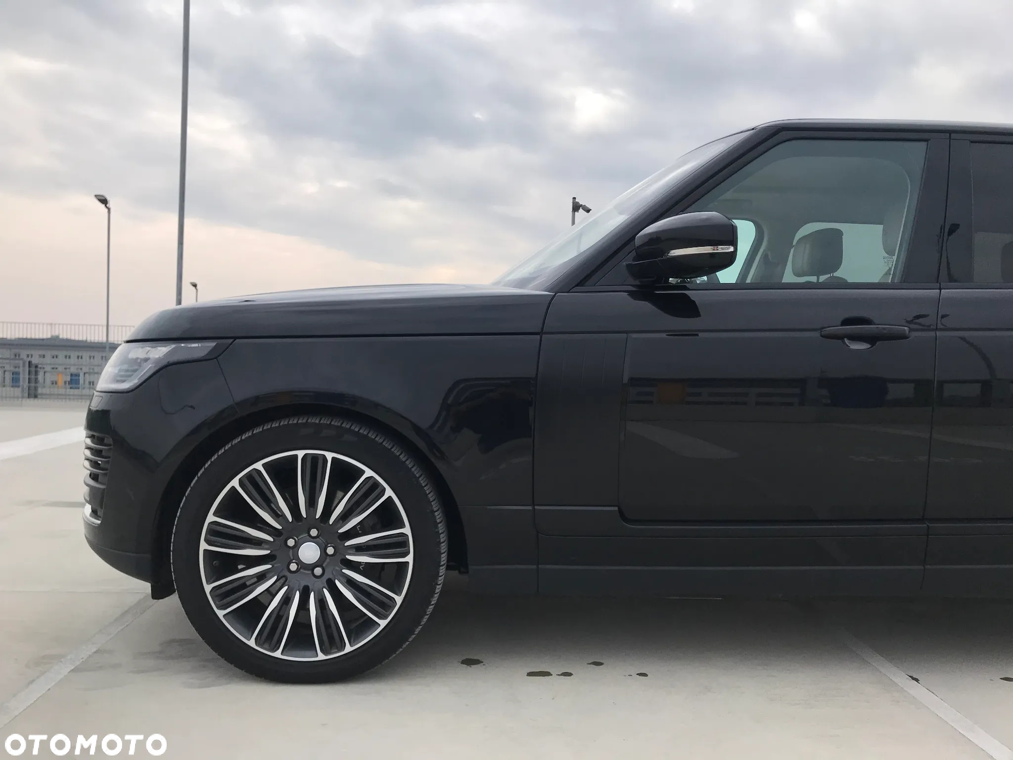 Land Rover Range Rover 4.4SD V8 Vogue - 13
