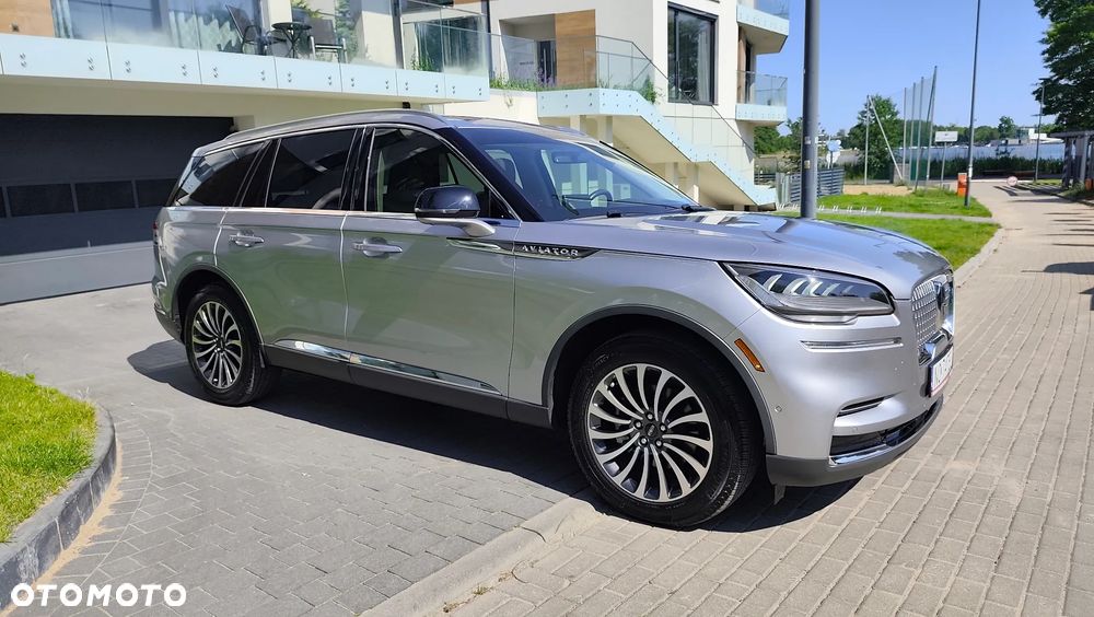 Lincoln Aviator
