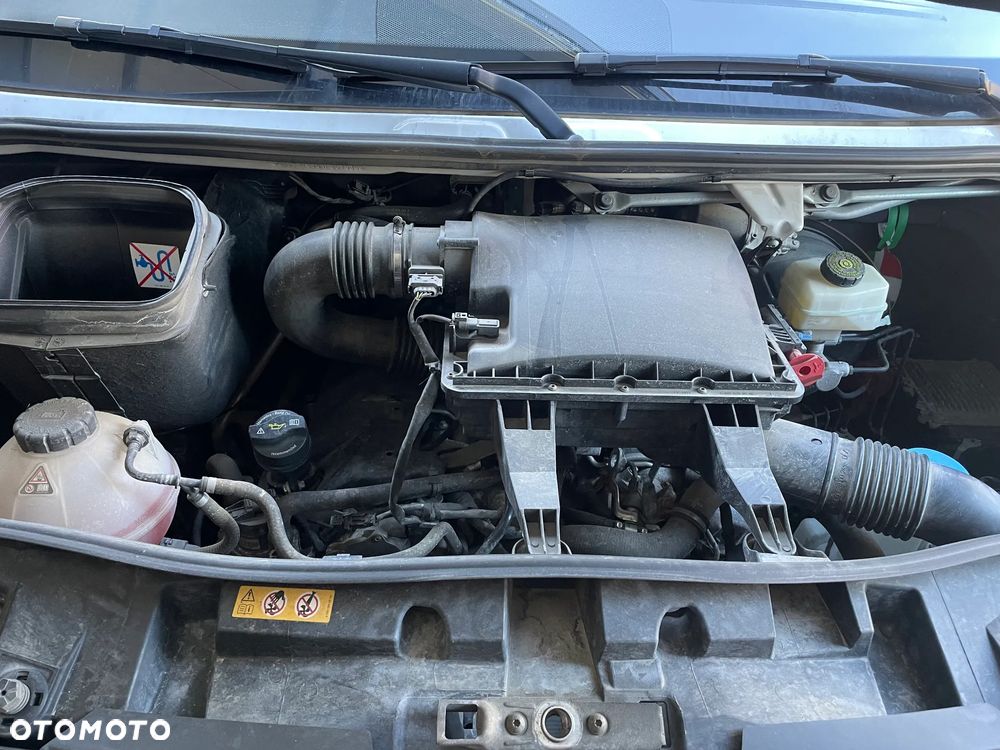 Mercedes-Benz SPRINTER - 21