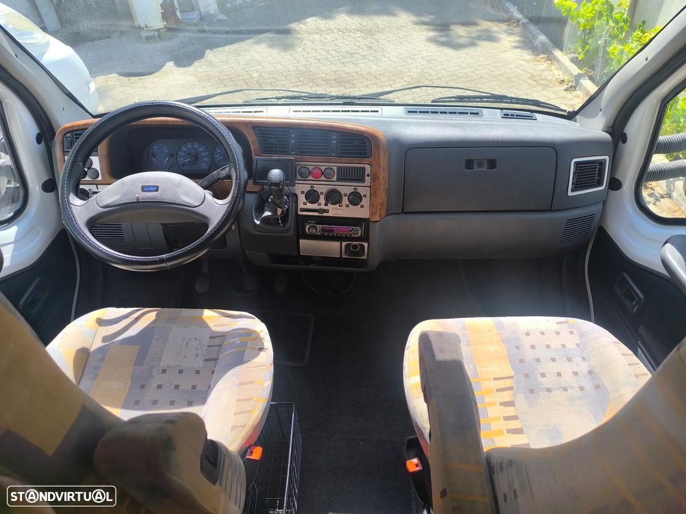 Burstner Marano Motor 2.8 cama frances - 10