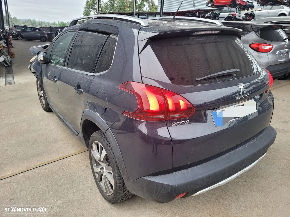 Peugeot 2008 2017 1.2 THP para peças - 2