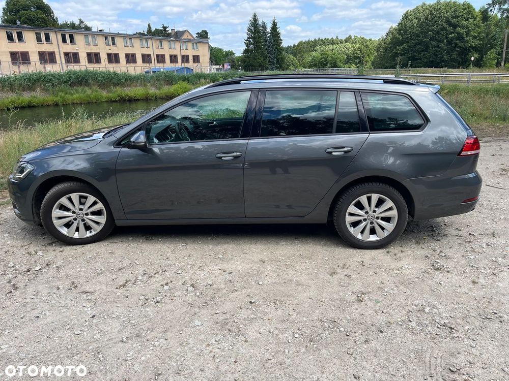 Volkswagen Golf 1.6 TDI BMT Comfortline - 21