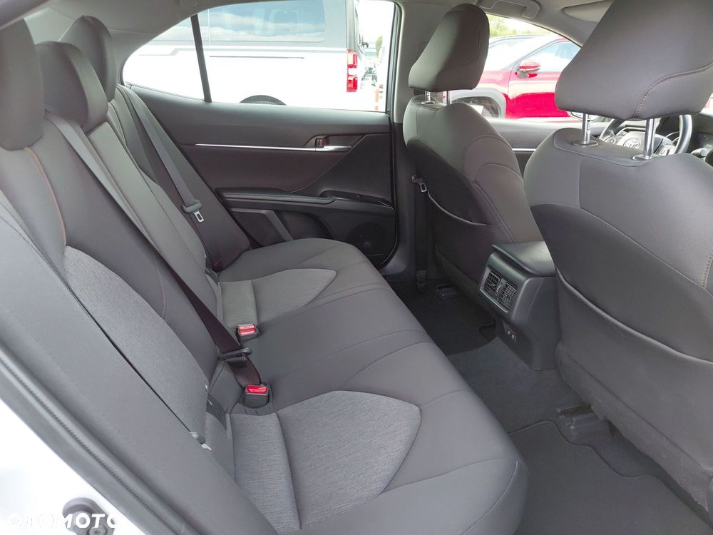 Toyota Camry 2.5 Hybrid Prestige CVT - 10