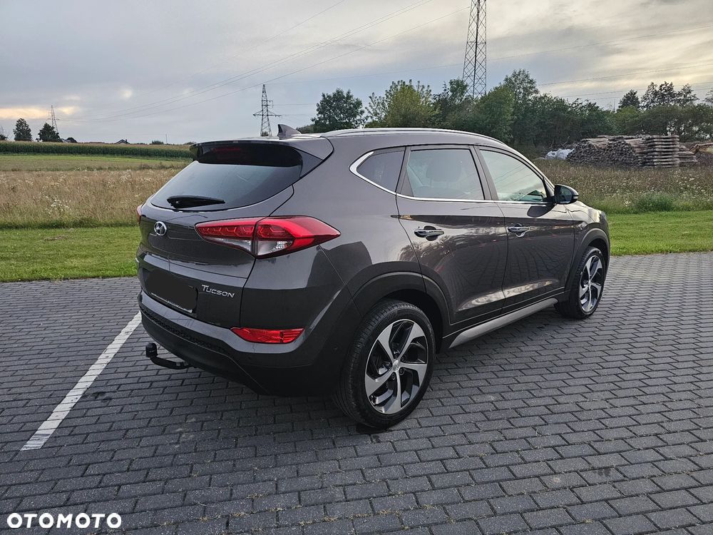 Hyundai Tucson 1.7 CRDI BlueDrive Premium 2WD DCT - 9