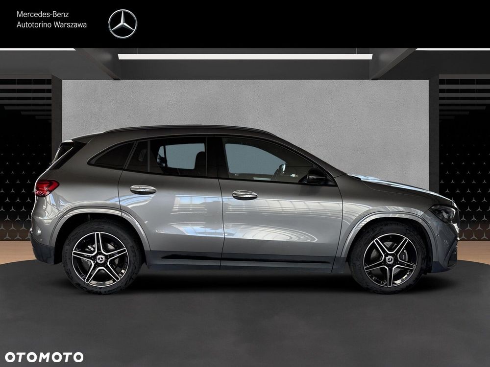 Mercedes-Benz GLA - 7