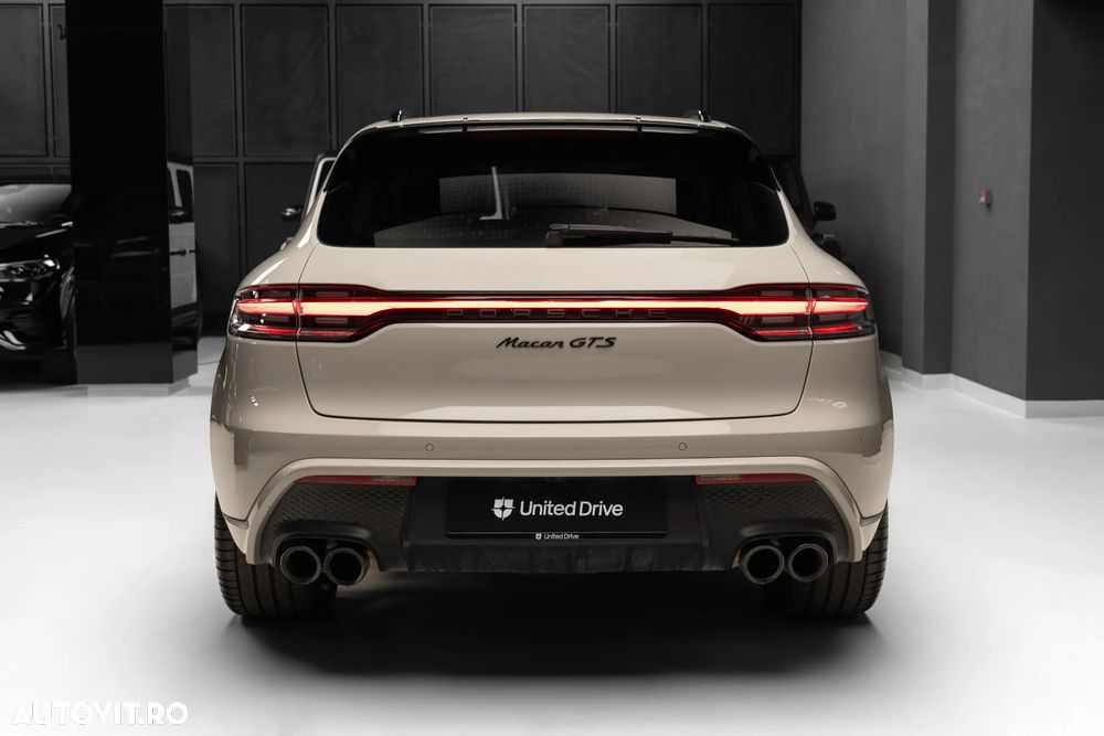 Porsche Macan GTS PDK - 38