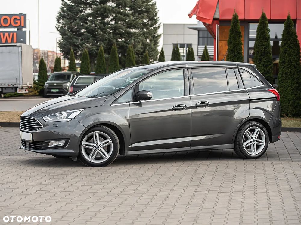 Ford Grand C-MAX - 8