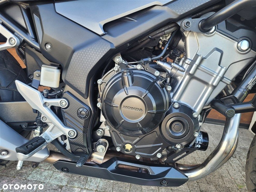 Honda CB - 8
