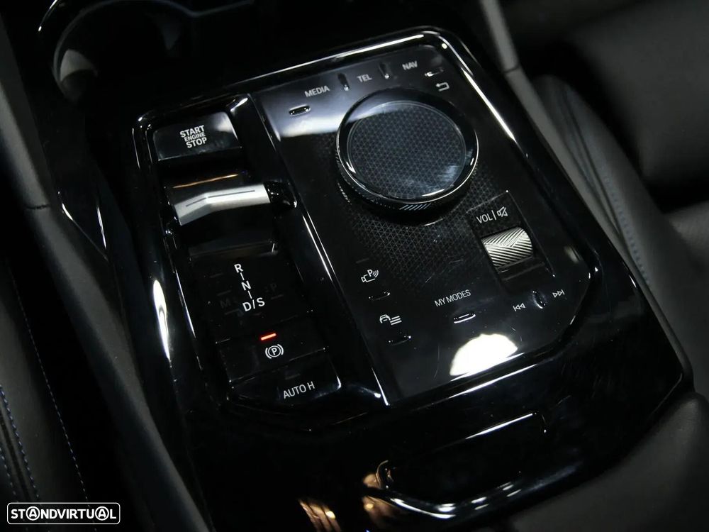 BMW 530 e Pack Desportivo M - 9