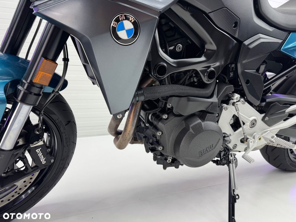 BMW F - 36