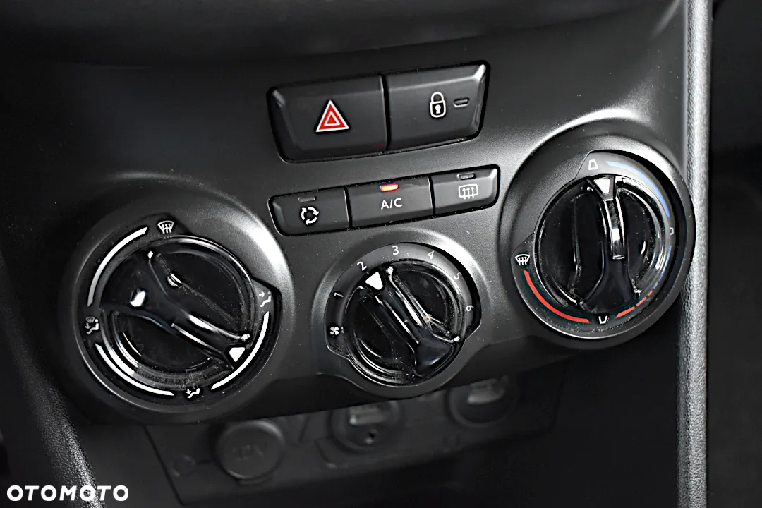 Peugeot 208 Blue-HDi 100 Stop&Start Allure - 19