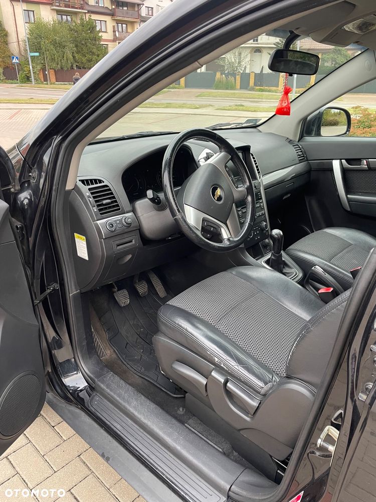 Chevrolet Captiva - 13