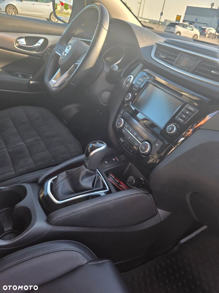 Nissan Qashqai 1.3 DIG-T Tekna DCT - 14