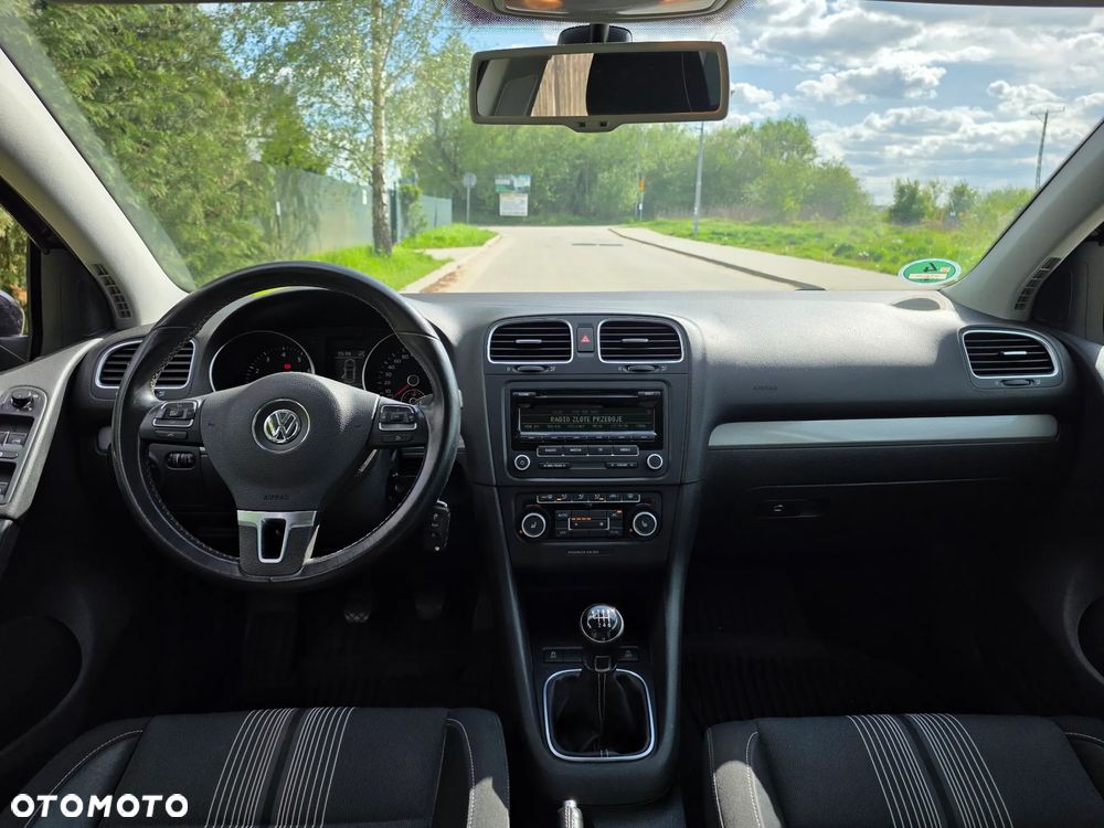 Volkswagen Golf 1.2 TSI Highline - 5