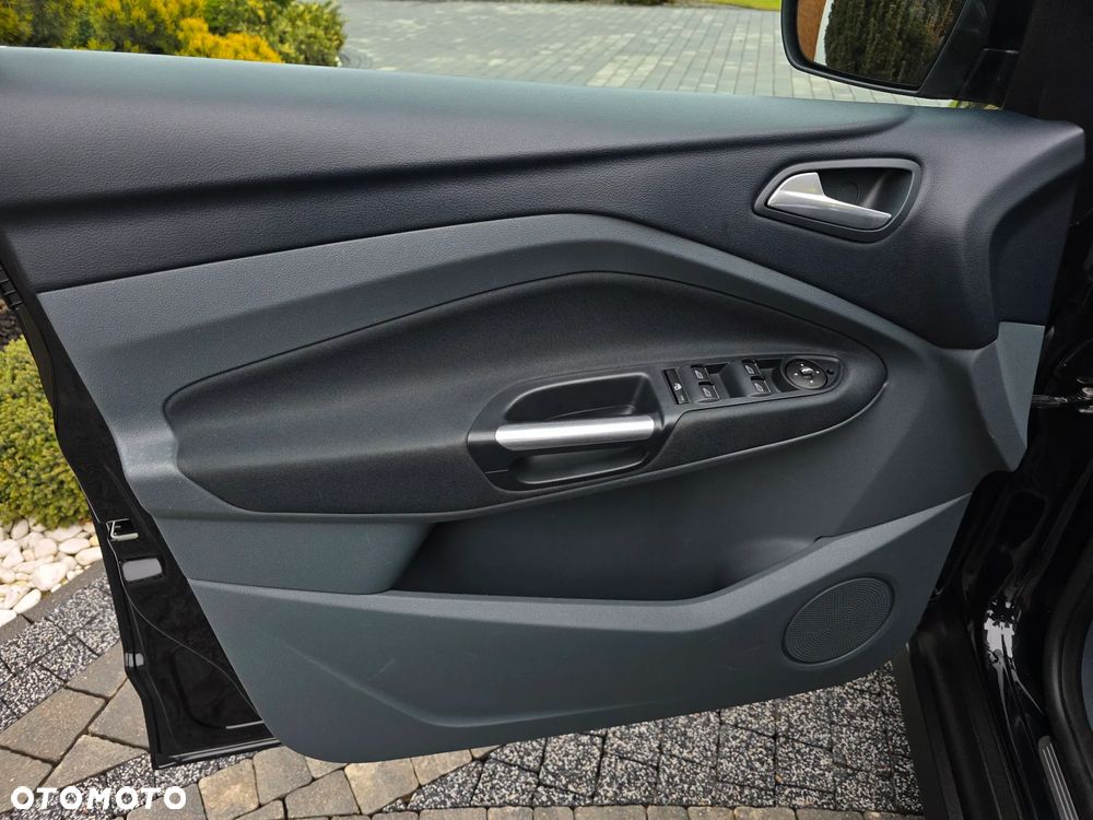 Ford C-MAX 1.6 TDCi Titanium - 17