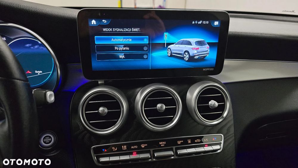Mercedes-Benz GLC 300 de 4Matic 9G-TRONIC AMG Line Plus - 28
