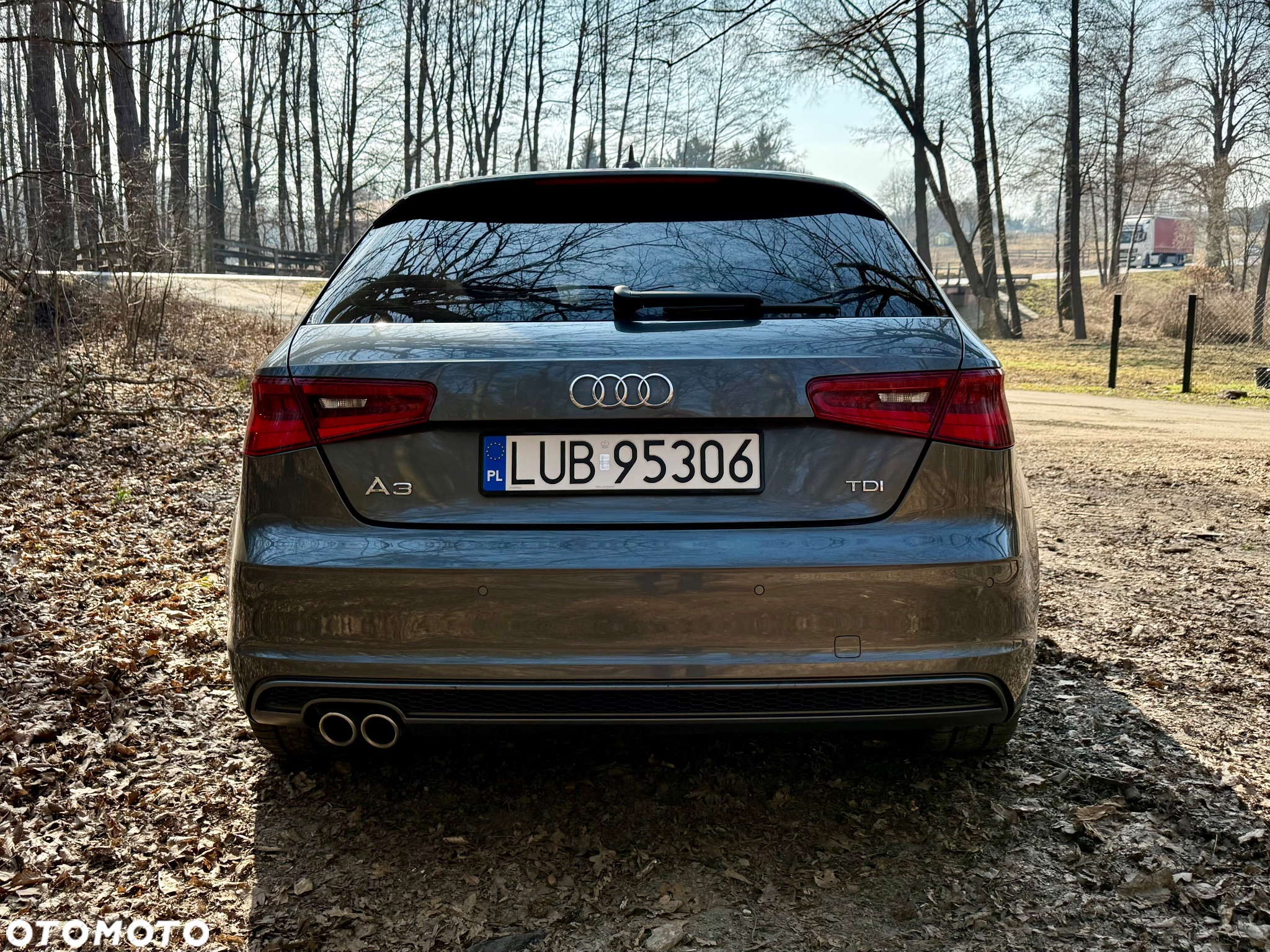 Audi A3 2.0 TDI S tronic S line Sportpaket - 6