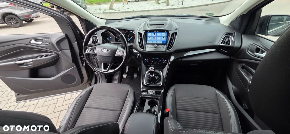 Ford Kuga 1.5 EcoBoost 2x4 Cool & Connect - 37