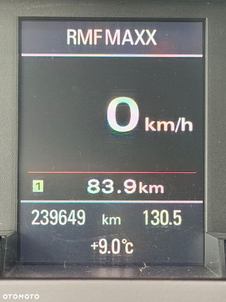 Audi A4 Limousine 2.0 TDI e DPF - 9
