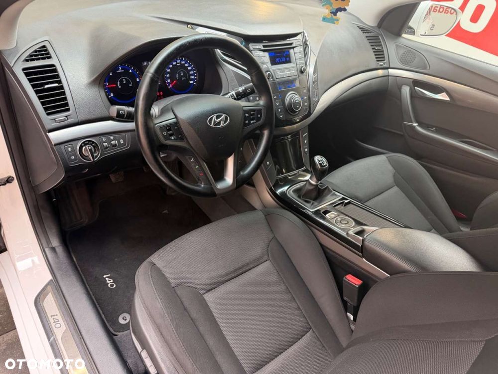 Hyundai i40 Kombi blue 1.7 CRDi Premium - 22