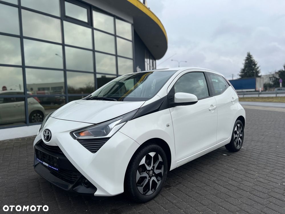 Toyota Aygo x-clusiv - 20