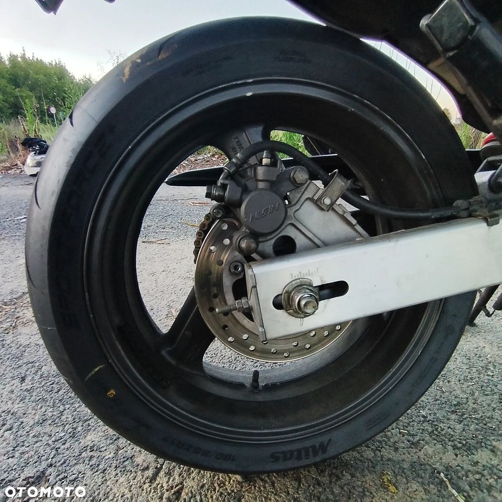 Honda Hornet - 2