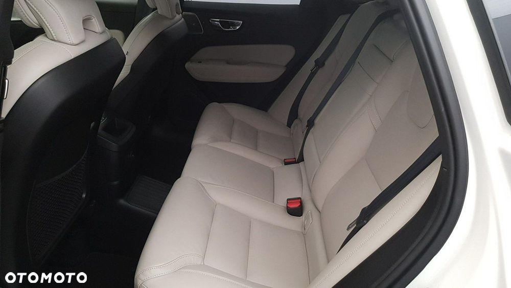 Volvo XC 60 - 20