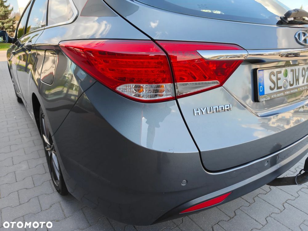 Hyundai i40 i40cw 1.7 CRDi Fifa World Cup Edition - 18