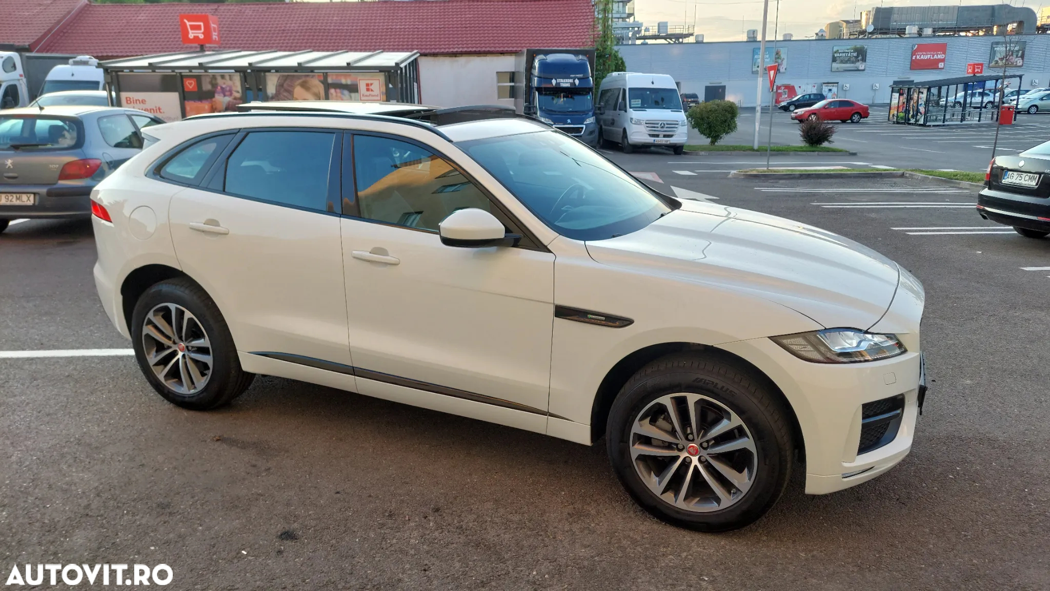 Jaguar F-Pace 20d Aut. R-Sport - 5