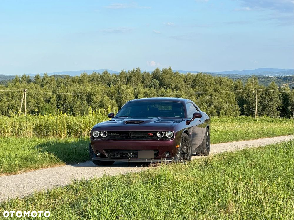 Dodge Challenger 6.4 Scat Pack - 6