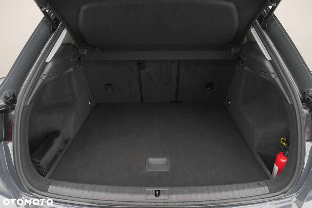 Audi Q3 - 16